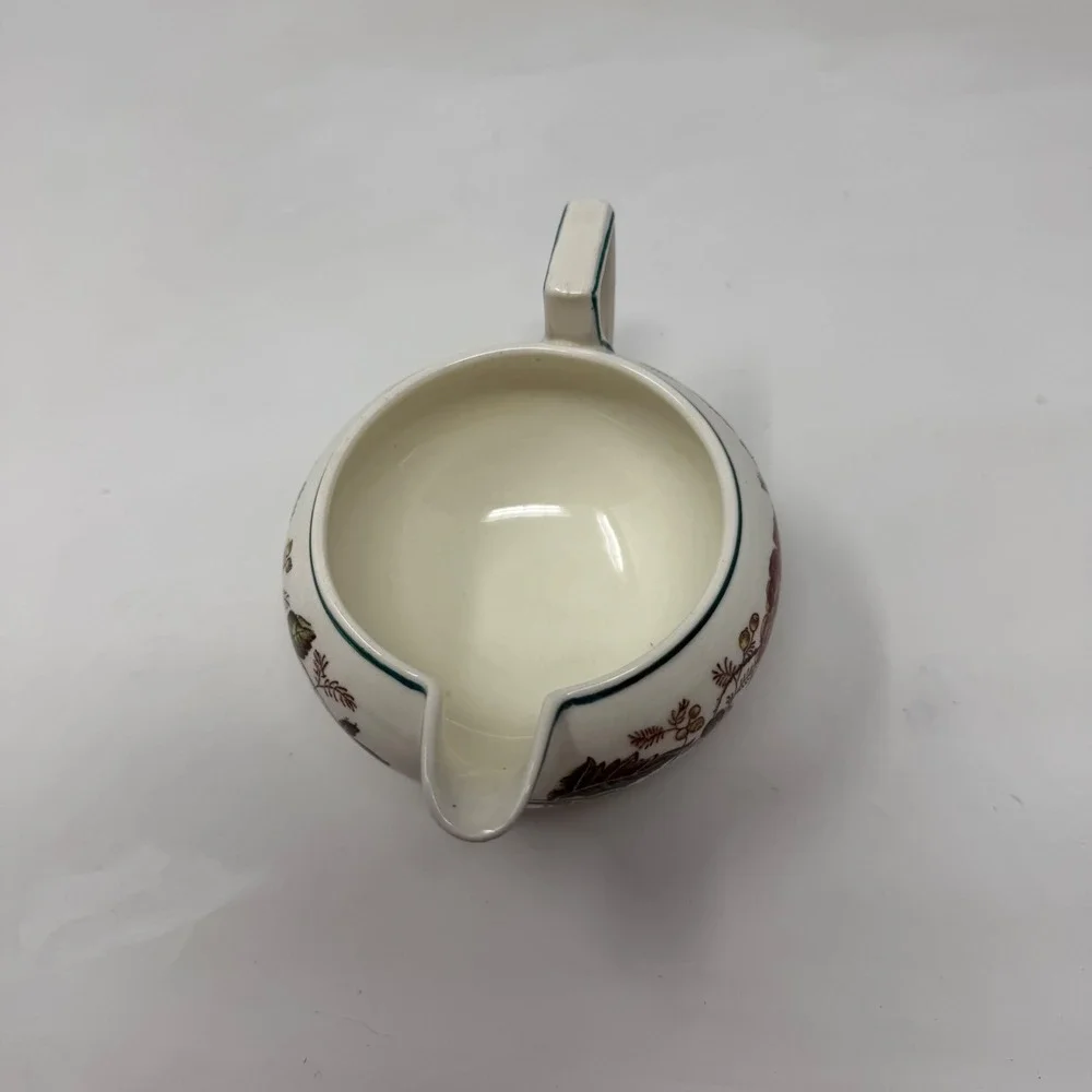Wedgwood Surrey of Etruria Barlaston Creamer Pitcher Floral England Vintage